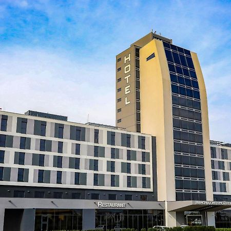 Hotel Pannonia Tower Parndorf Exterior foto